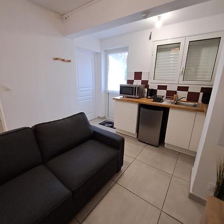 Logement Cosy T2, Centre Ville De Saint-Pierre Exteriér fotografie