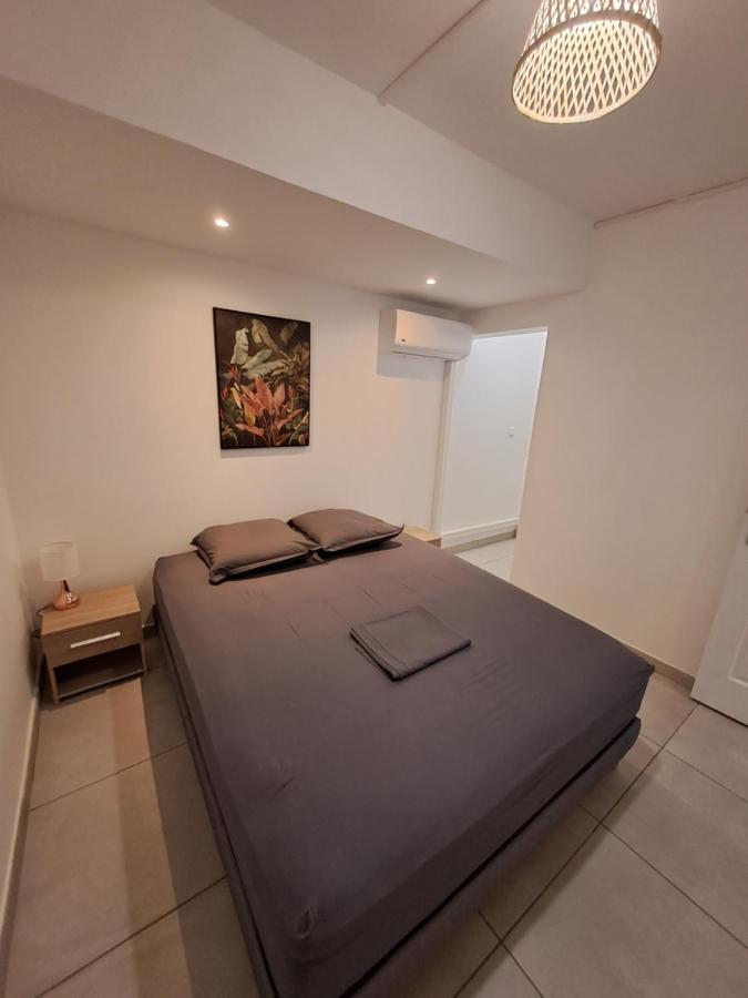 Logement Cosy T2, Centre Ville De Saint-Pierre Exteriér fotografie